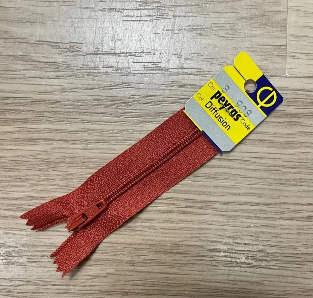 Fermeture fine de 6cm à 60cm