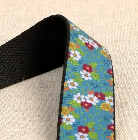 Sangle bleu lavande à motif
